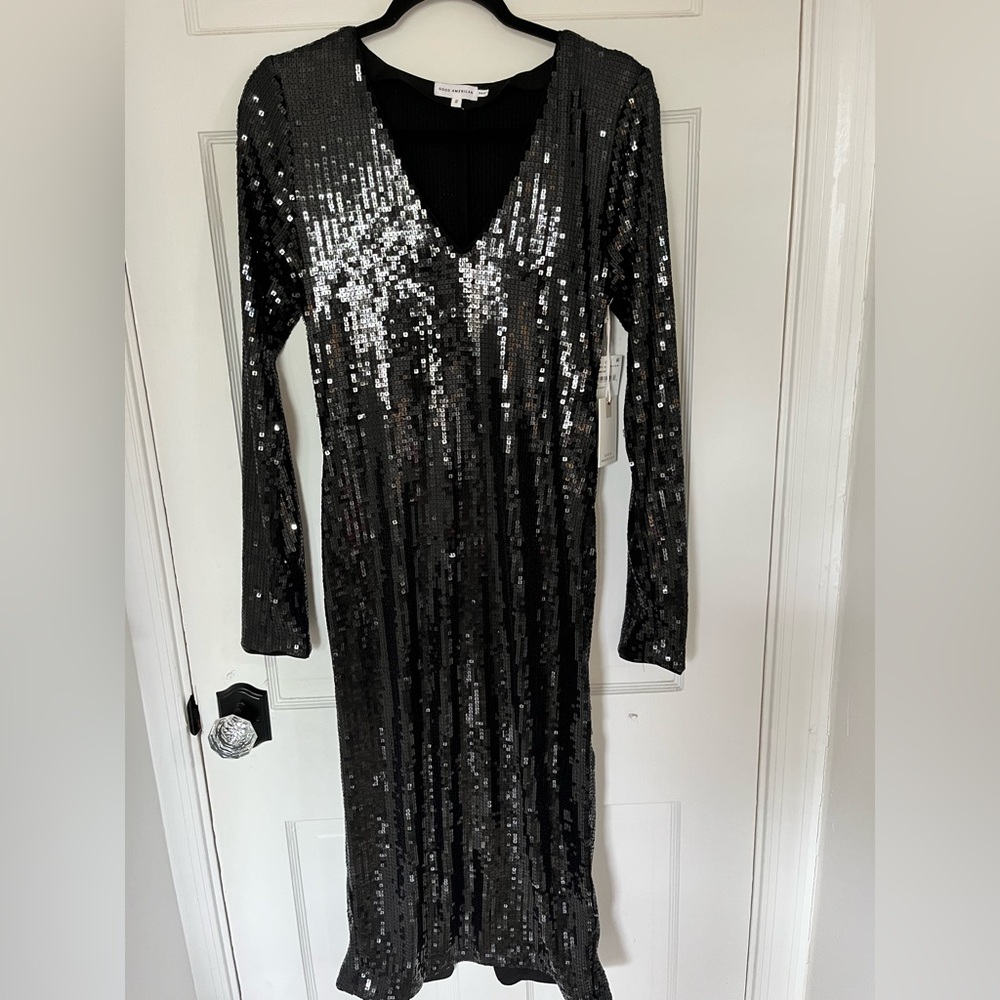 GOOD AMERICAN Black Sequin Dress
